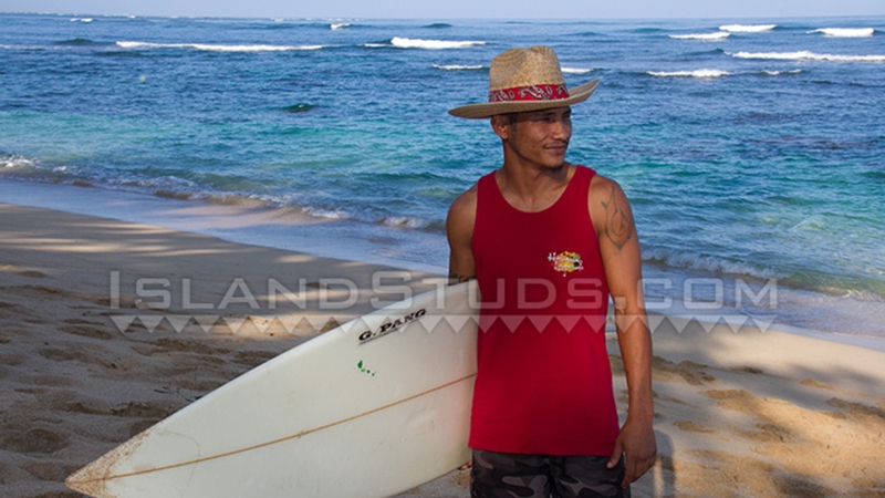 IslandStuds-nude-surfer-Ramil-ripped-muscular-beach-body-strips-naked-surfboard-straight-young-man-bush-dick-hair-011-tube-download-torrent-gallery-photo