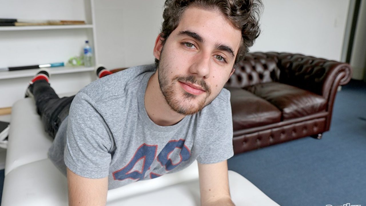 1280px x 720px - Very cute 19 year old hairy French student Leo Chevalier ...