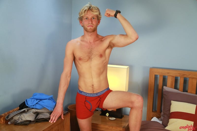 Uncut Cock Porn - Sexy ripped blonde dude Sam Dillon strips naked wanking his ...